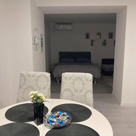Apartment Centar Of City Mostar Exteriör bild